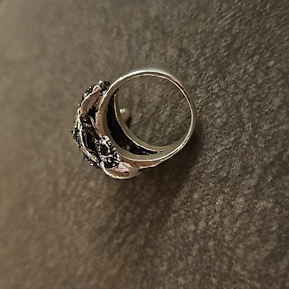 Silvertone Marcasite Tortoise Turtle Movable Head Castlecore Ring Size 6 - Picture 4 of 5